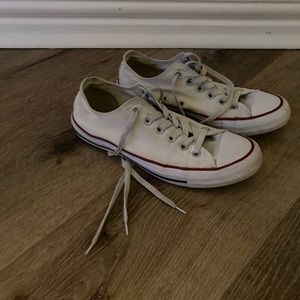CONVERSE size 8, white